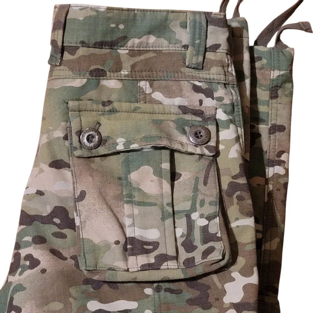 Army Woodland‎ Forest Camo Cargo Pants Men's Size 30 Green Measures 32